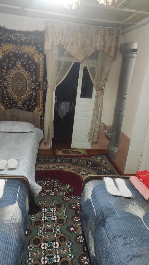 Tasmin Mexr Hostel Samarkand Eksteriør billede