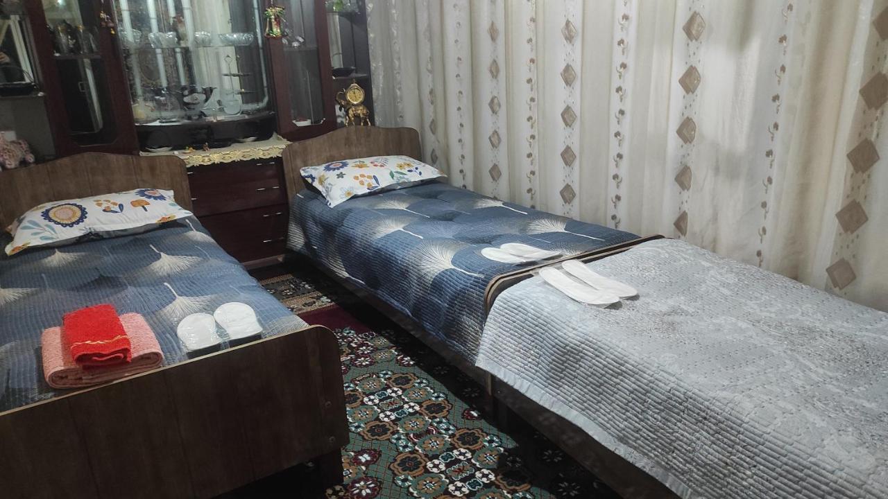 Tasmin Mexr Hostel Samarkand Eksteriør billede